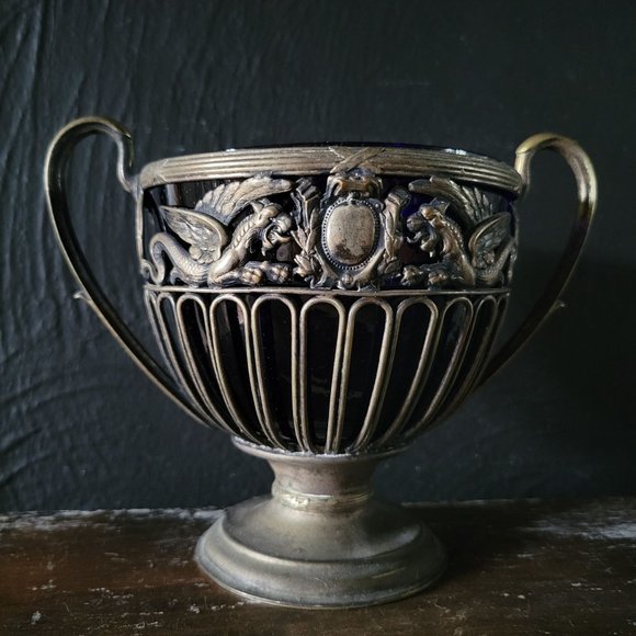 Vintage Pierced Pedestal Sugar Bowl /Blue Glass Liner, Dragons and Crest - Picture 5 of 10